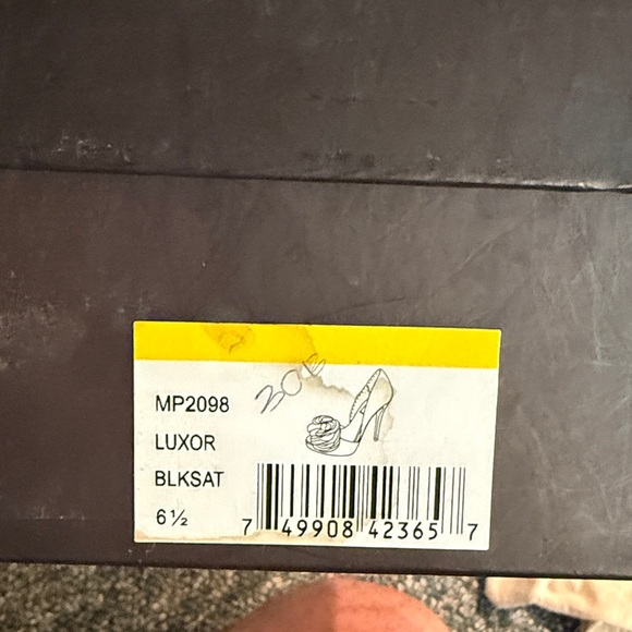 Badgley Mischka Black Heels with Floral Accent - Picture 5 of 5